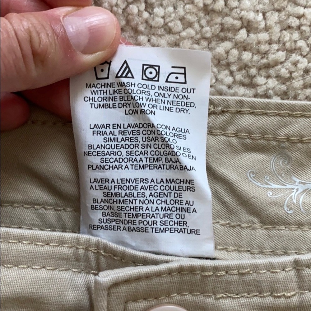Lee Classic Fit Shorts - Picture 6 of 7